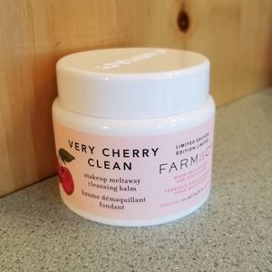 Farmacy Very Cherry Clean